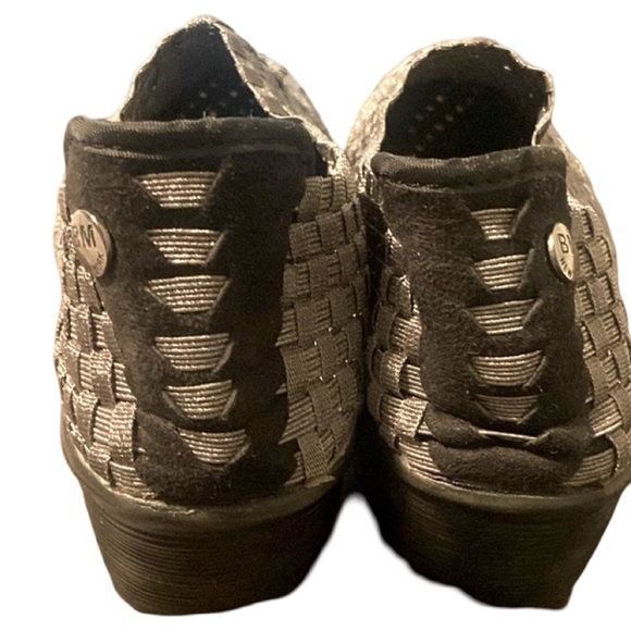 Bernie Mev silver and black wedge shoes - Picture 4 of 5